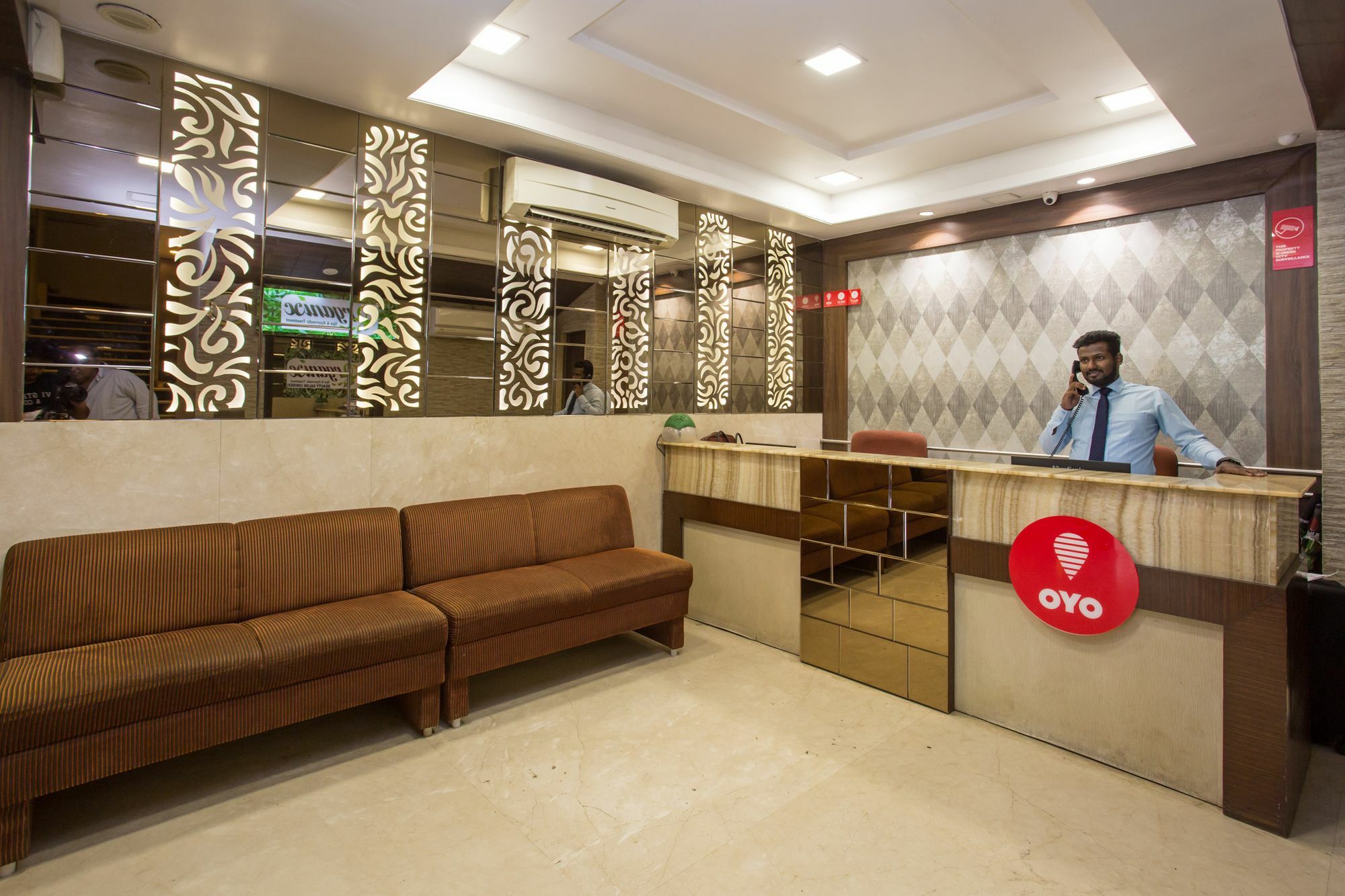 Oyo 10007 Hotel Grace Residency Bombay Esterno foto